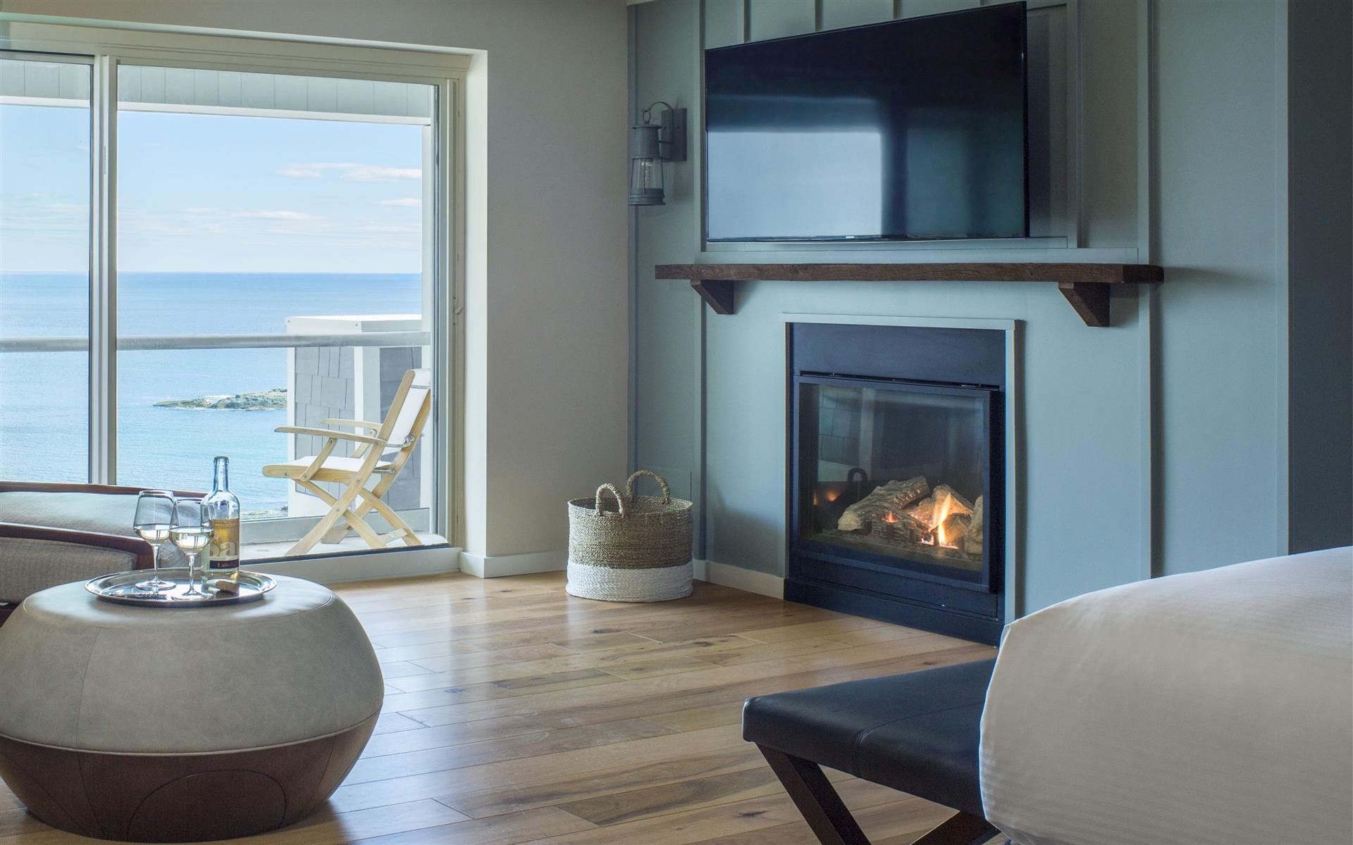 Premium Oceanfront King
